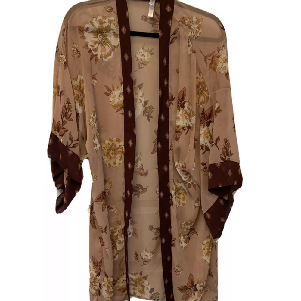 Floral kimono
